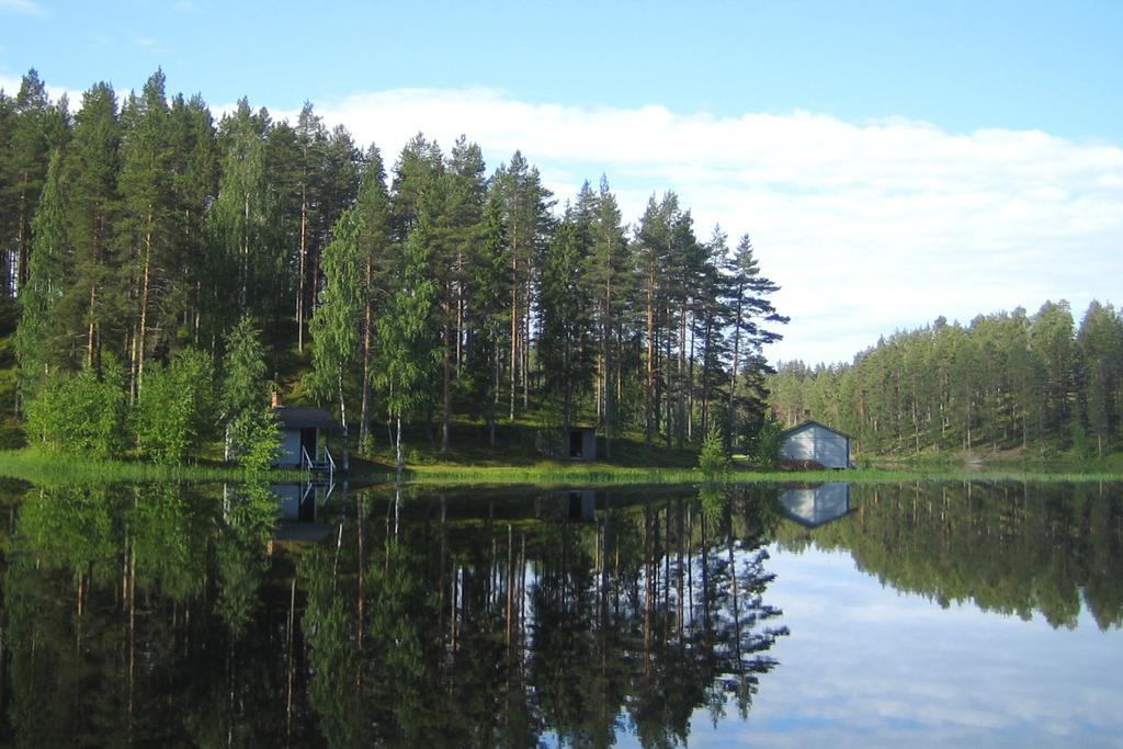 Ahvenlampi Camping サーリヤルヴィ エクステリア 写真