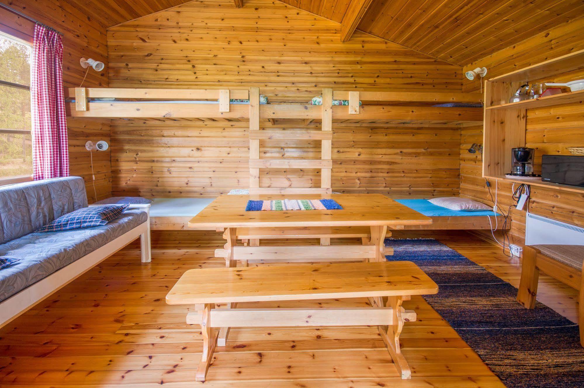 Ahvenlampi Camping サーリヤルヴィ エクステリア 写真