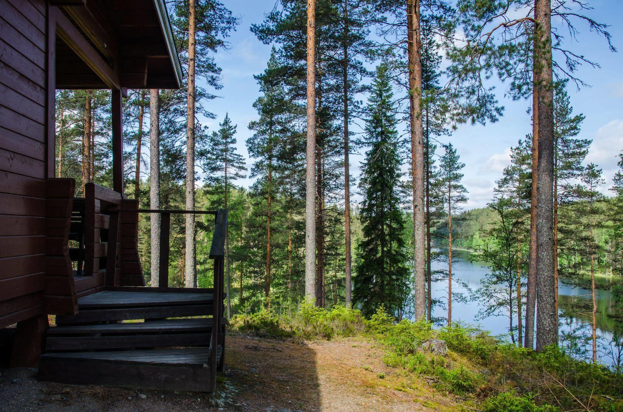 Ahvenlampi Camping サーリヤルヴィ エクステリア 写真