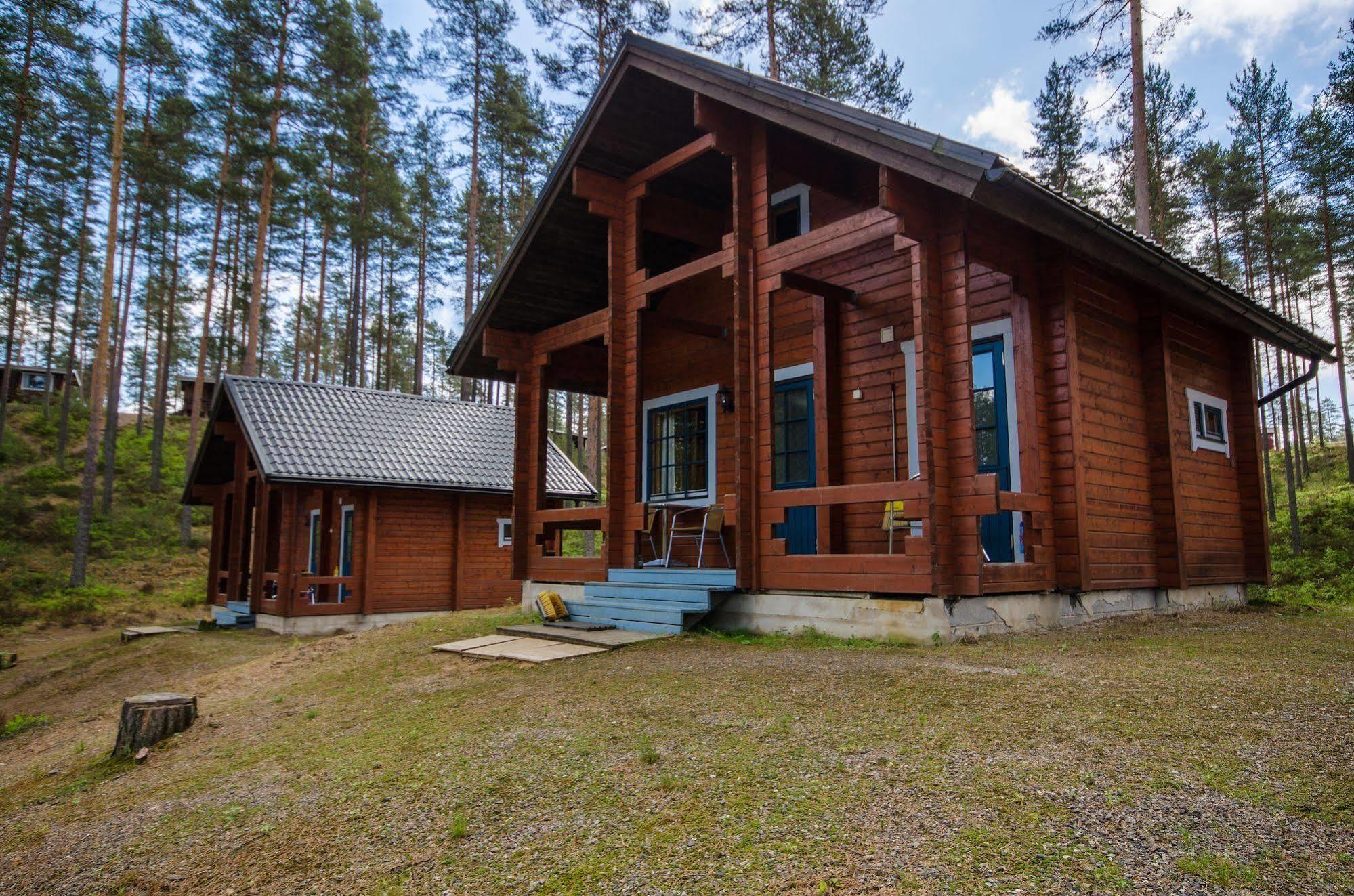 Ahvenlampi Camping サーリヤルヴィ エクステリア 写真