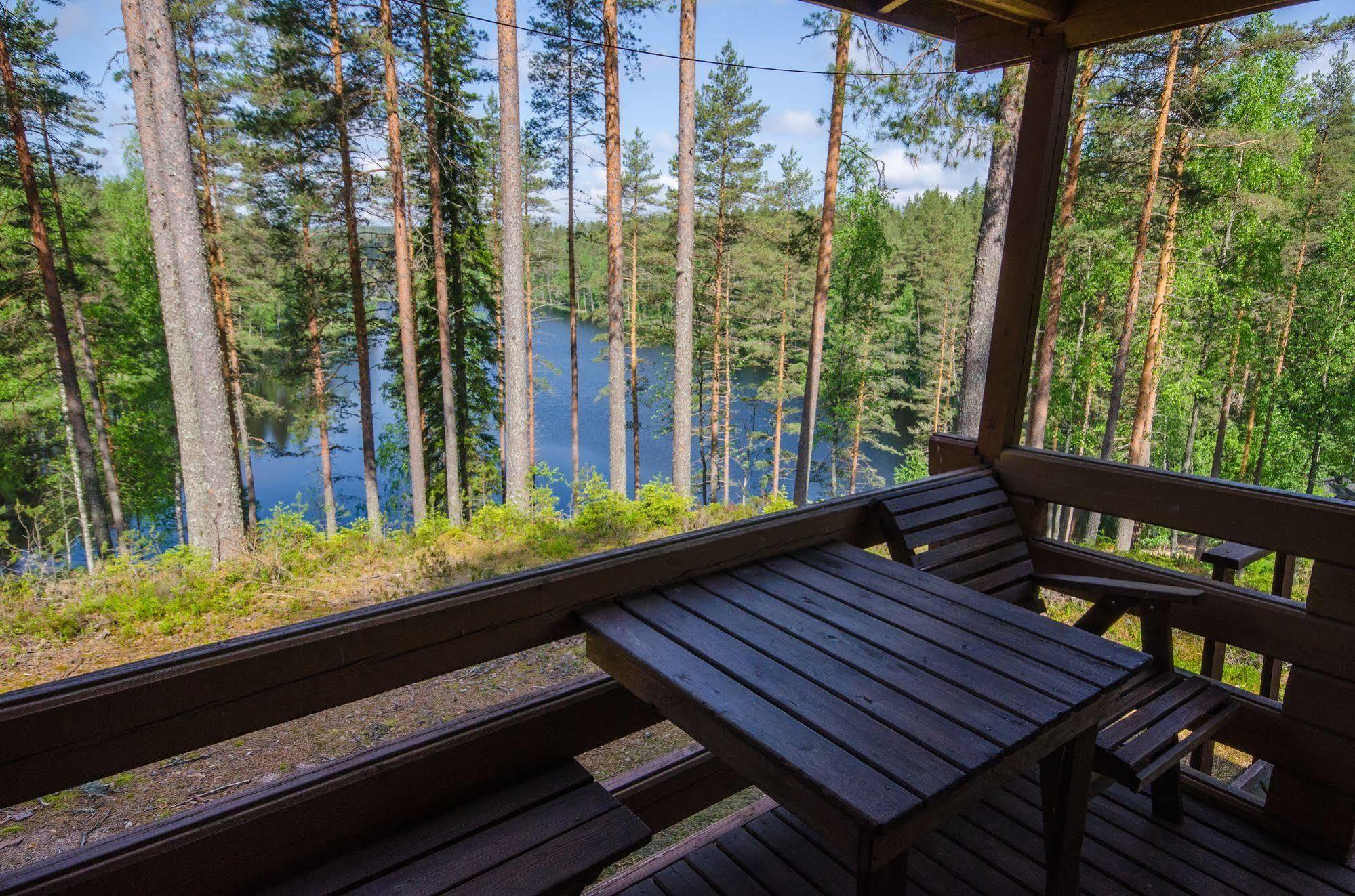 Ahvenlampi Camping サーリヤルヴィ エクステリア 写真